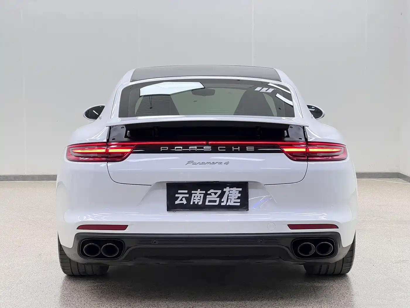 Porsche Panamera 2017 Panamera 4 Executive Long Wheelbase 3.0T фото 6