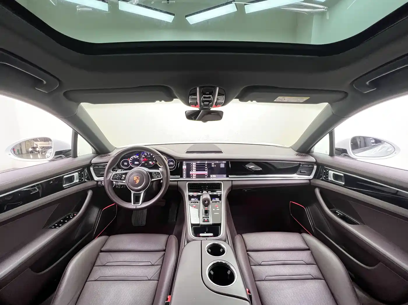 Porsche Panamera 2017 Panamera 4 Executive Long Wheelbase 3.0T фото 10