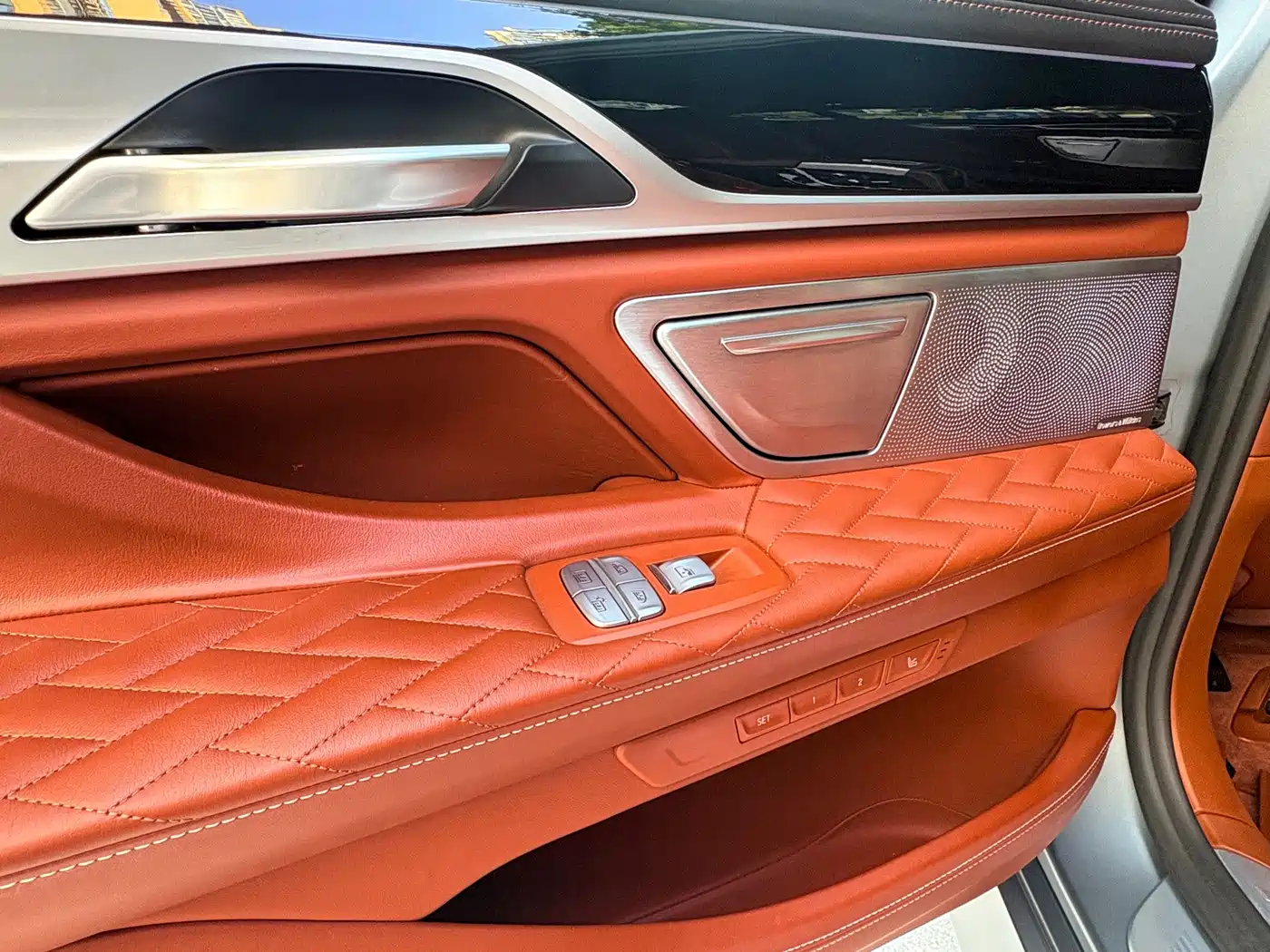 Photo 12 - BMW 7 Series