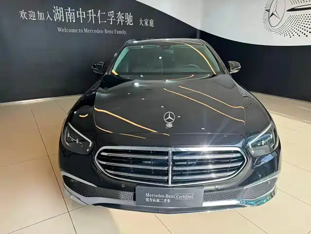 Mercedes-Benz E-Class 2023 E 260 L — фото 4