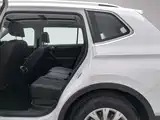 Фото 15 - Volkswagen Tiguan L