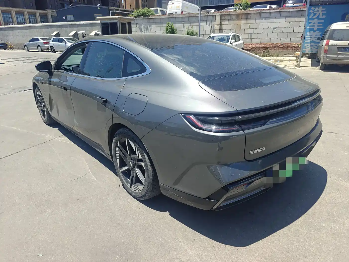 Geely Galaxy Galaxy E8 2024 2024 550km RWD MAX