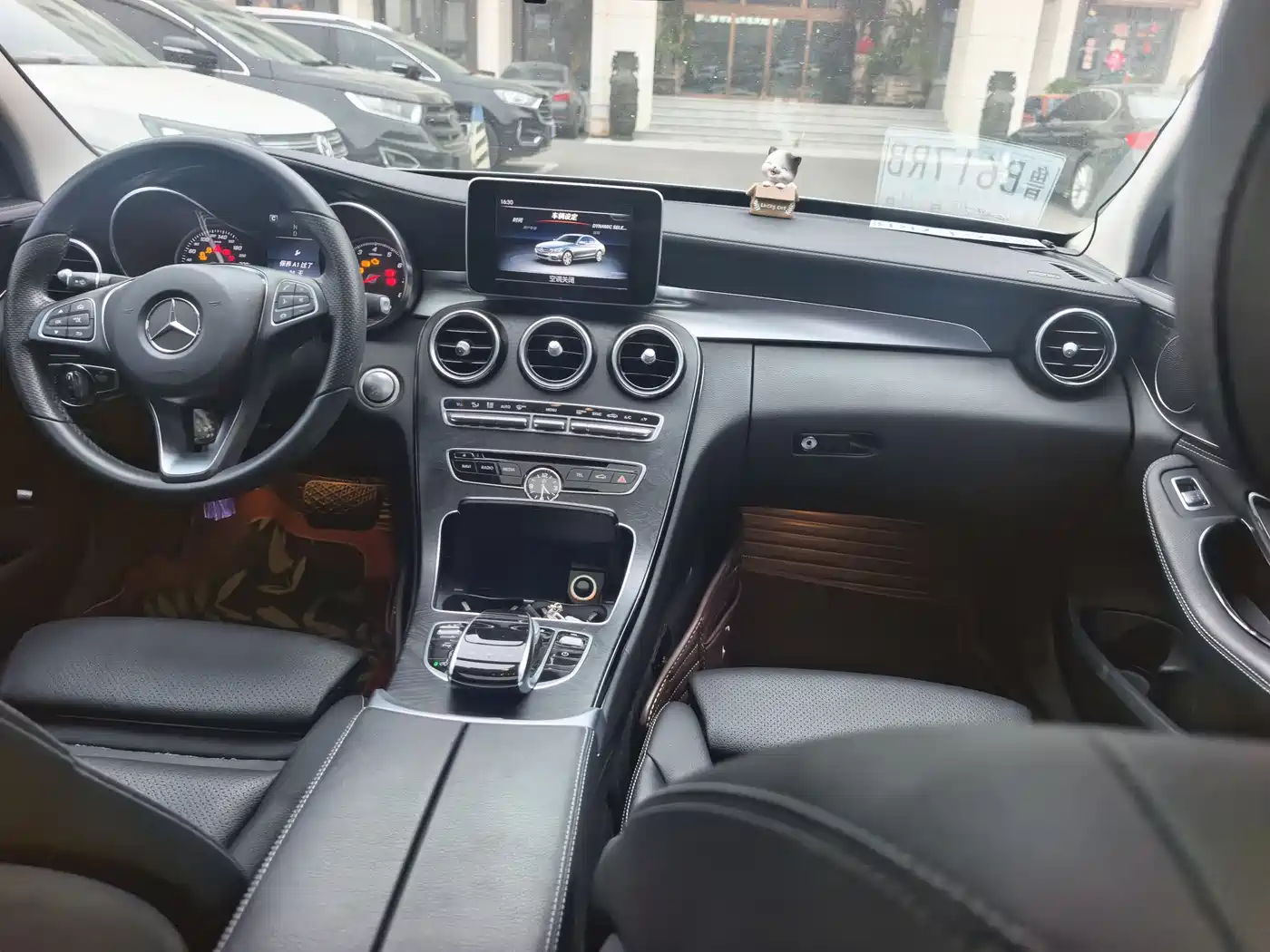 Mercedes-Benz C-Class 2017 Facelift C 180 L Fashion Sport Edition фото 7