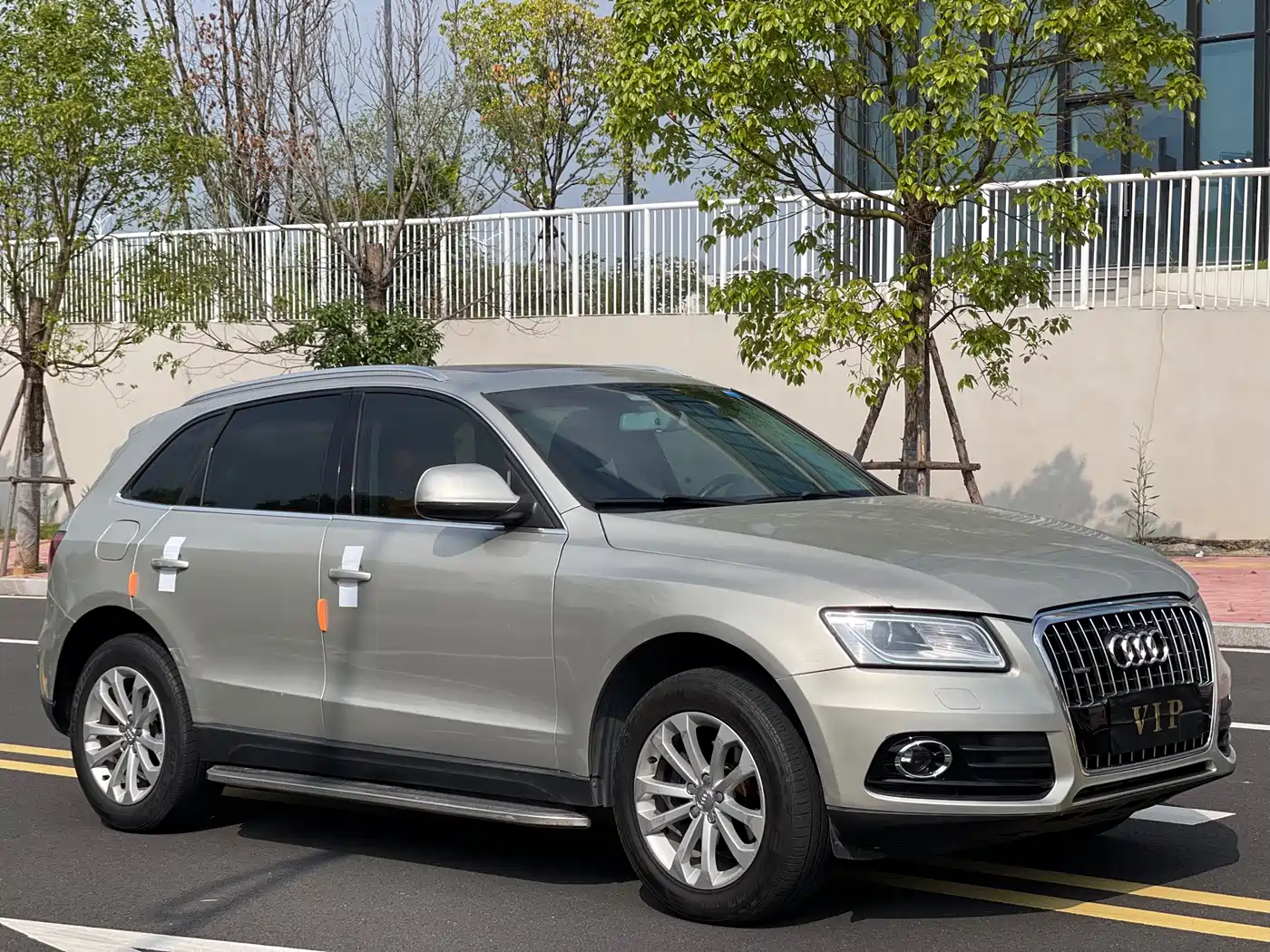 Photo 3 - Audi Q5