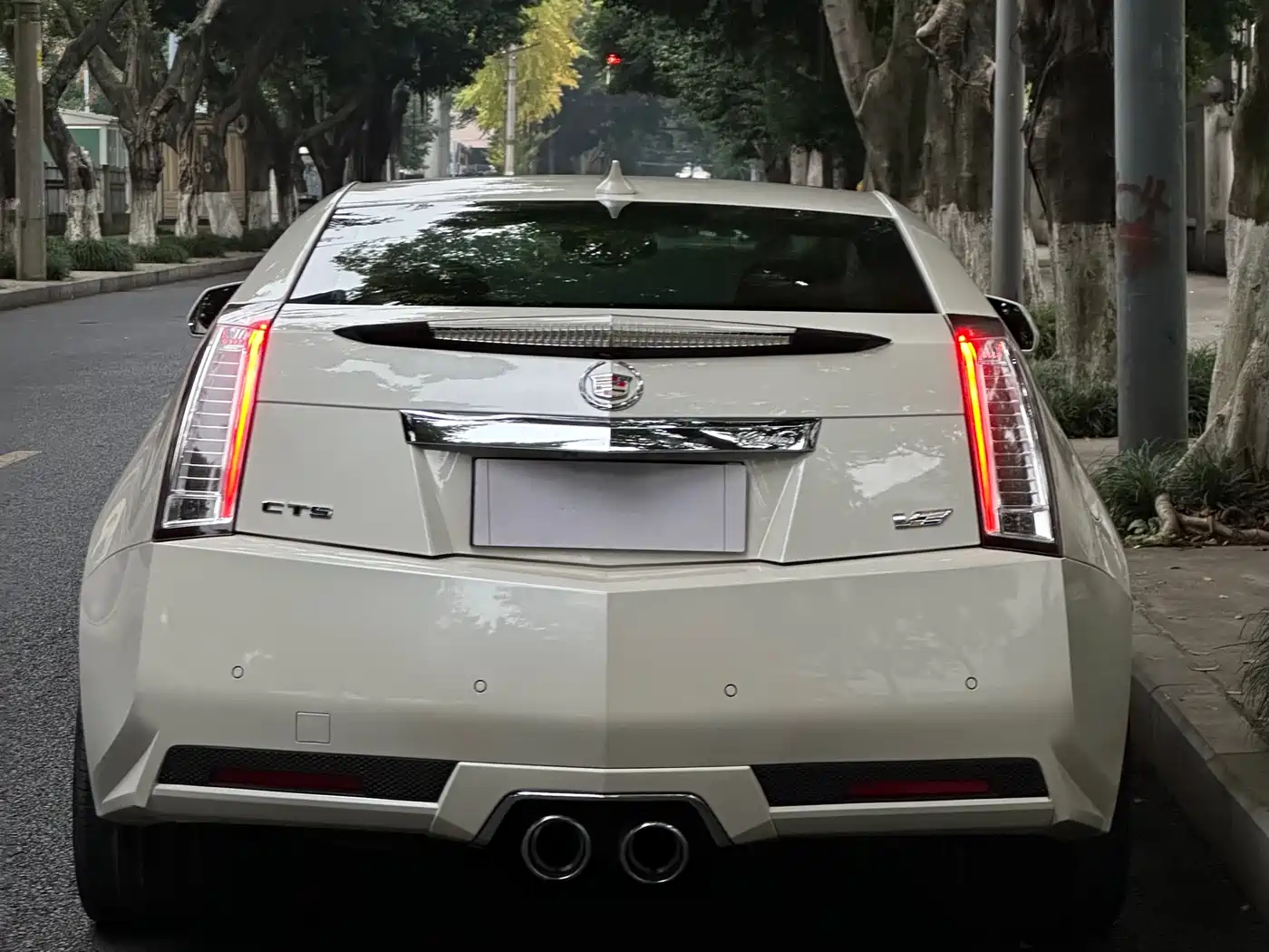 Cadillac CTS (Import) 2012 6.2L CTS-V COUPE фото 2