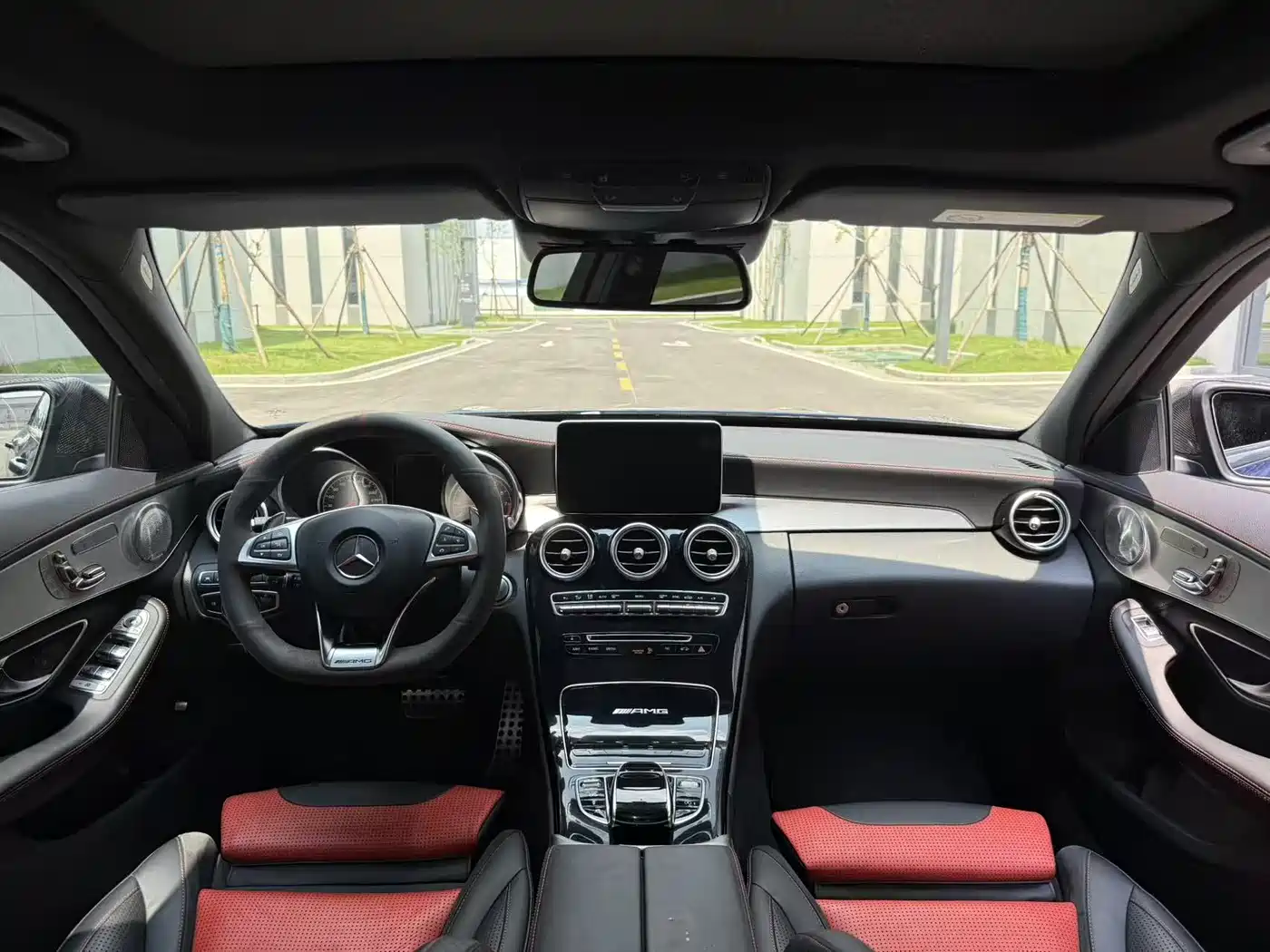 Mercedes-Benz C-Class AMG 2017 AMG C 63 фото 15