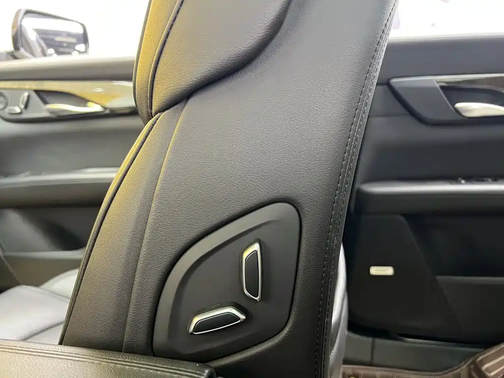 Cadillac CT6 2019 2019 28T Luxury Model
