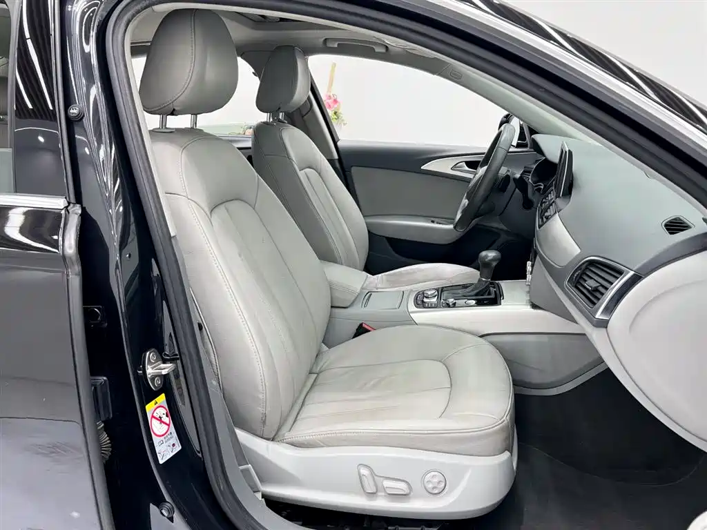 Audi A6L 2012 TFSI Standard фото 8