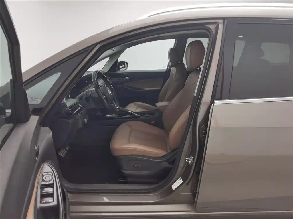Buick GL6 2021 323T Mild Hybrid Connected Premium Trim фото 10