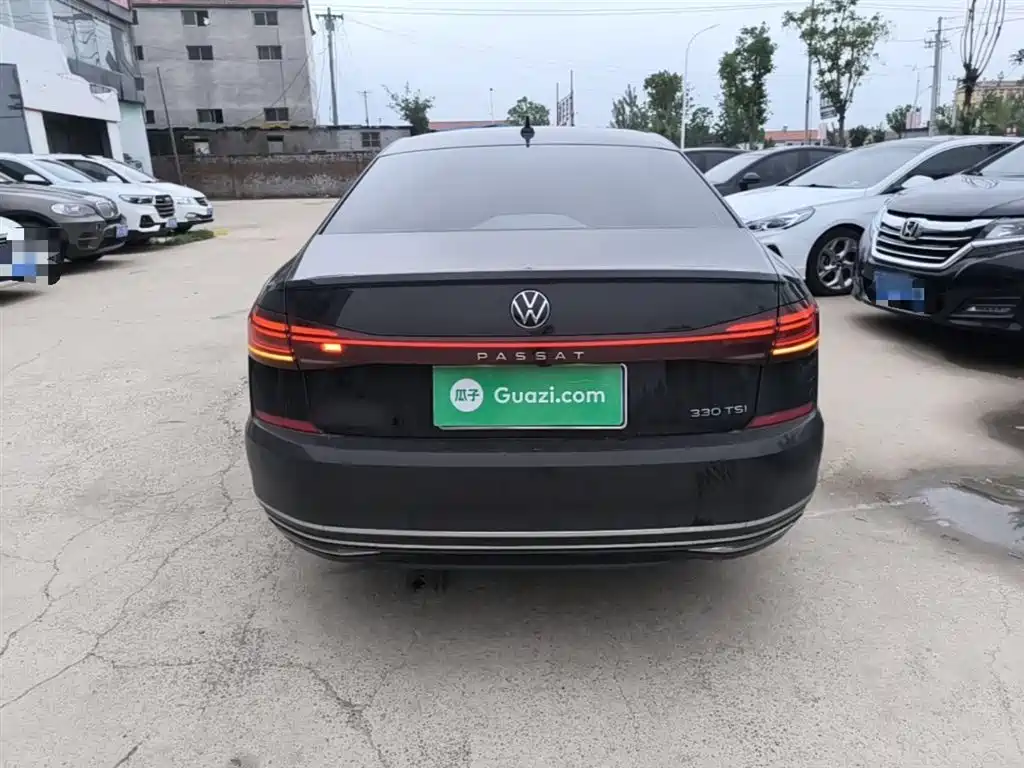 Volkswagen Passat 2024 330TSI Elite Edition фото 6