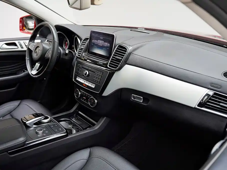 Mercedes-Benz GLE Coupe 2016 2015 GLE 400 4MATIC Coupe SUV