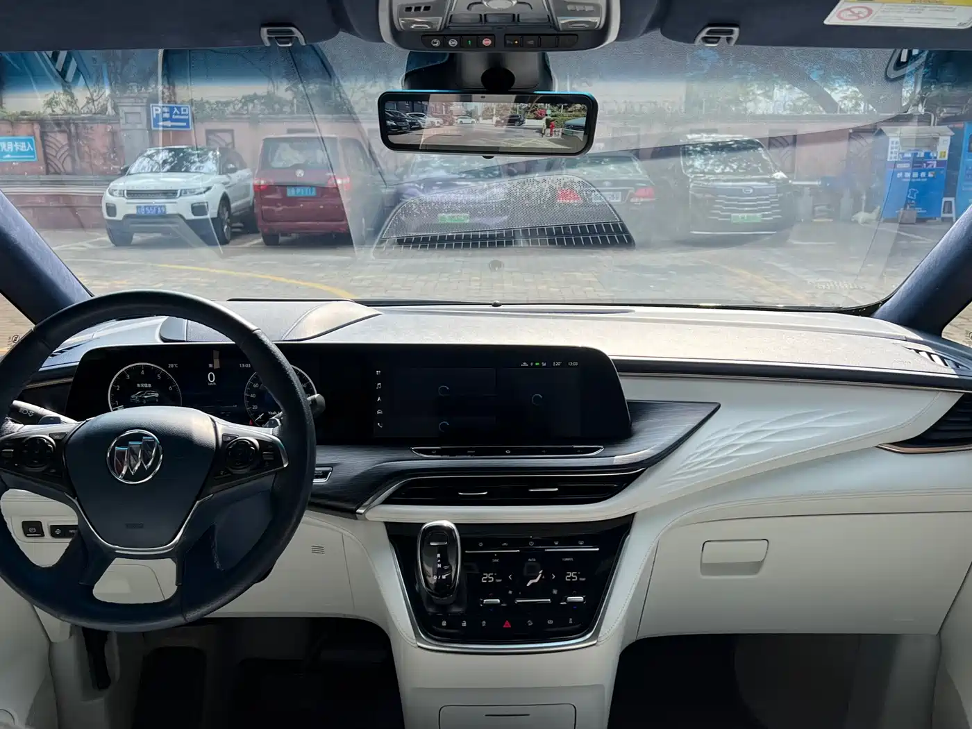 Buick GL8 2021 Avenir Aivia 4-Seater Prestige Edition фото 5
