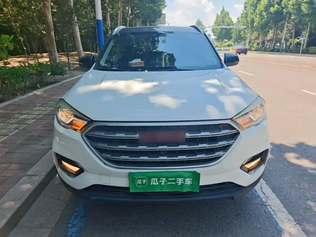 Sinotruk VGV VGV U70 2020 2020 Model 1.5T Auto Smart Elite 7-Seater