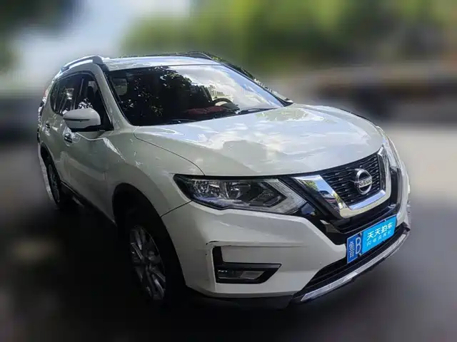 Nissan X-Trail 2019 2.0L CVT Smart Comfort 2WD — фото 3