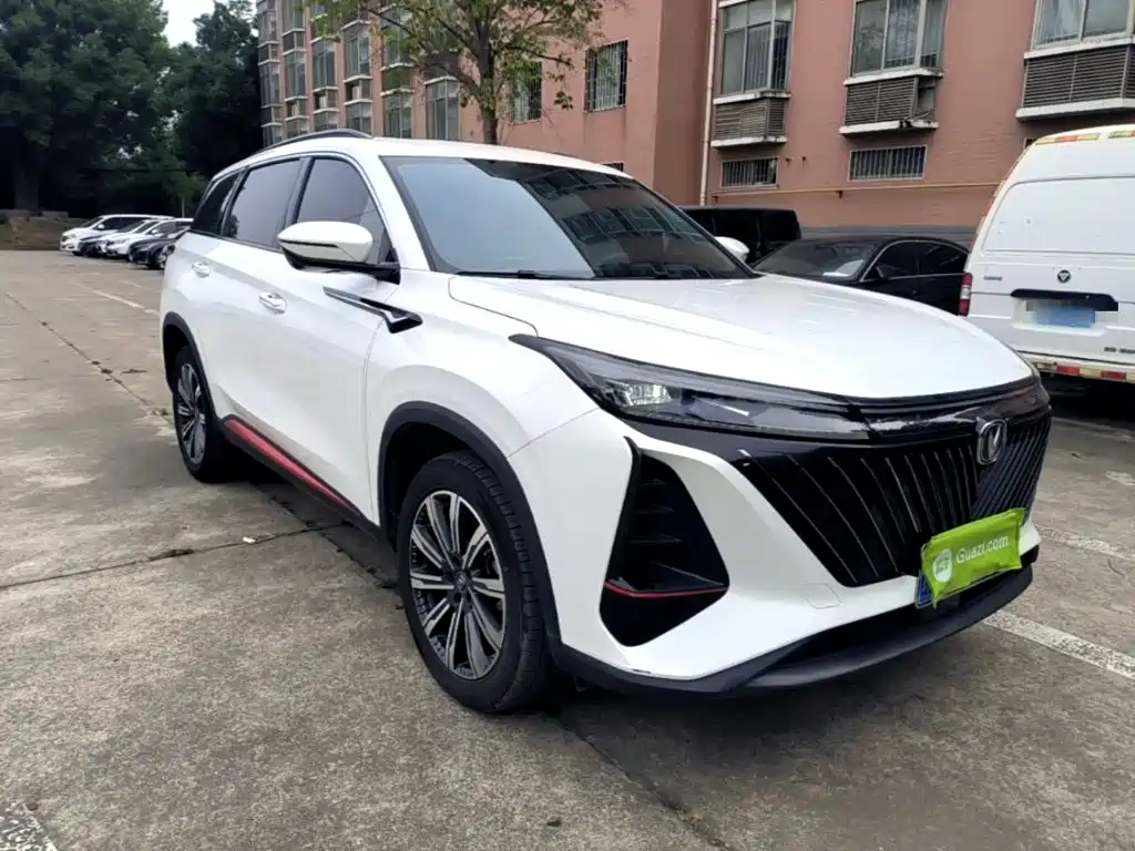 Фото 4 - Changan CS75 PLUS