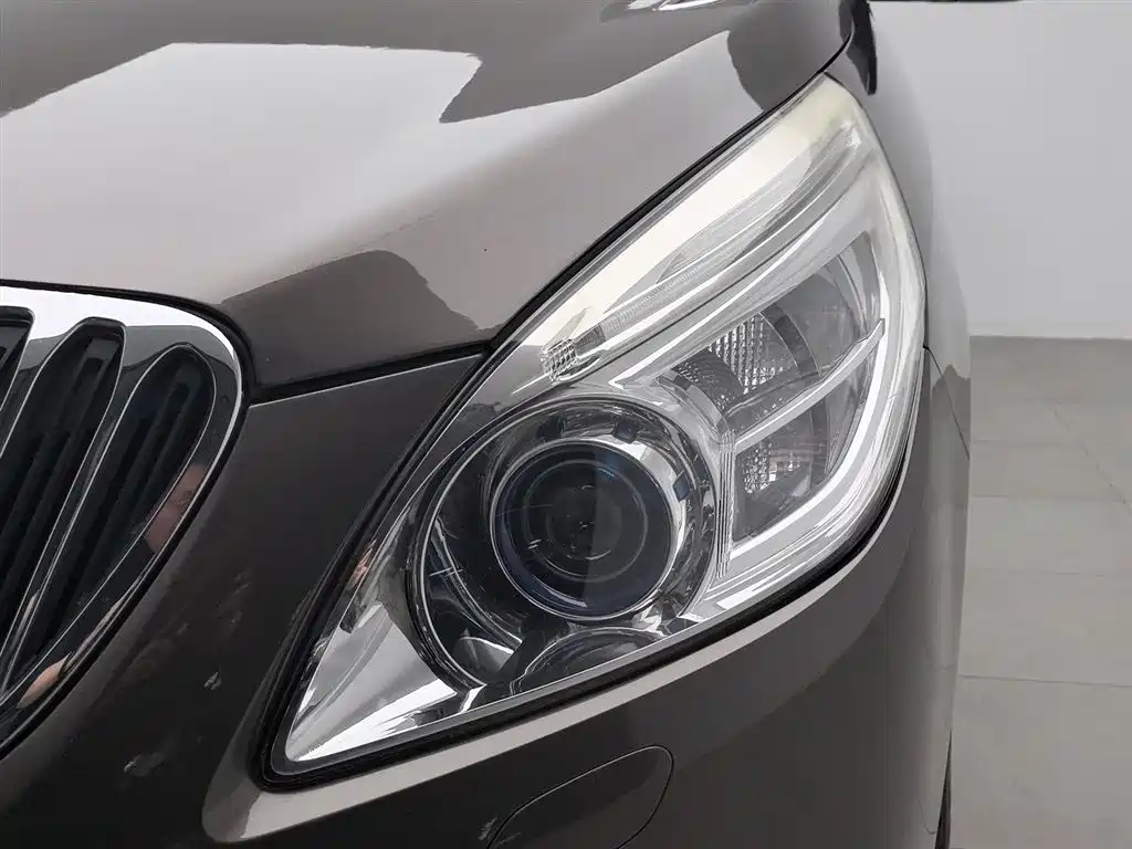Buick GL8 2013 3.0L XT Luxury Business Flagship Edition фото 7