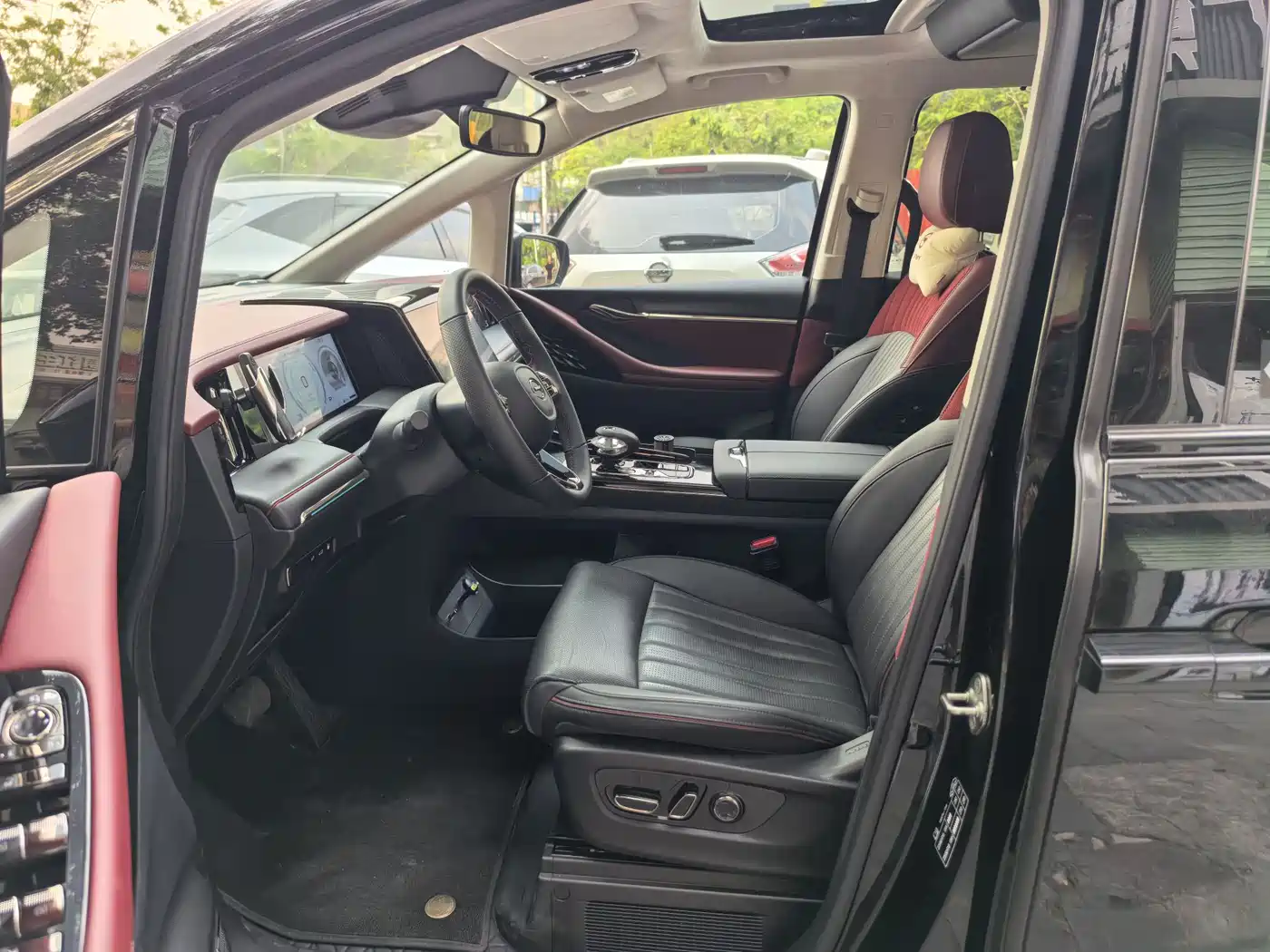 GAC Trumpchi Trumpchi E9 2024 E9 Lunar New Year Edition фото 5