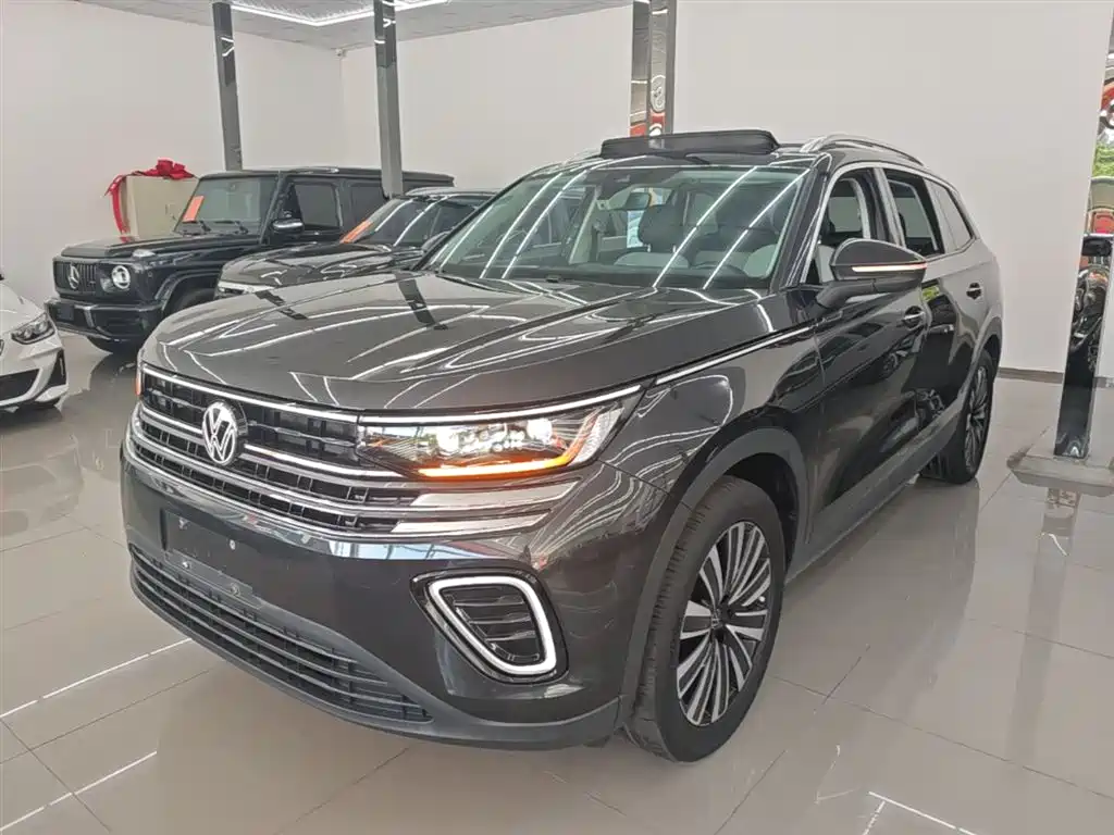 Volkswagen Talagon 2023 330TSI Luxury Touring Edition