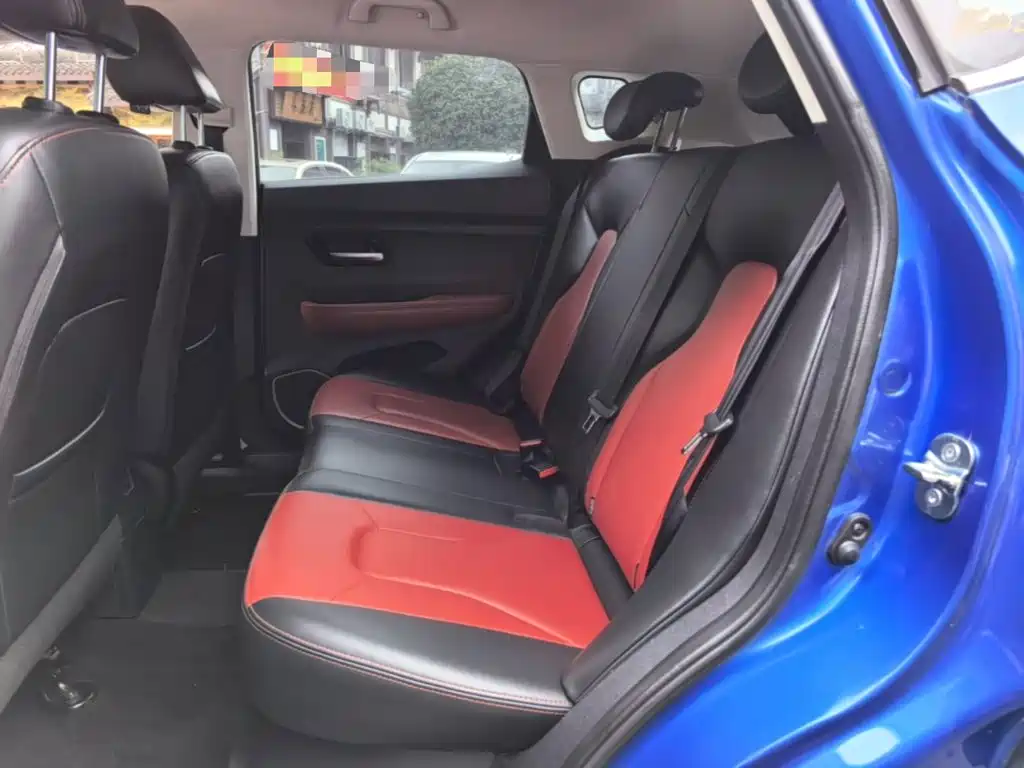Фото 17 - Haval H2s