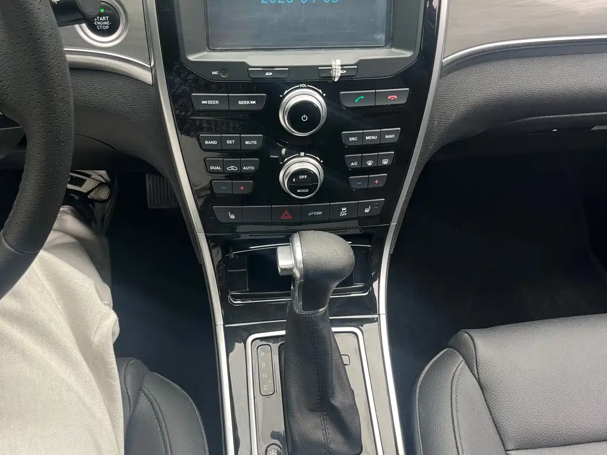 Haval H2 2016 Red Label 1.5T Automatic 2WD Luxury фото 10