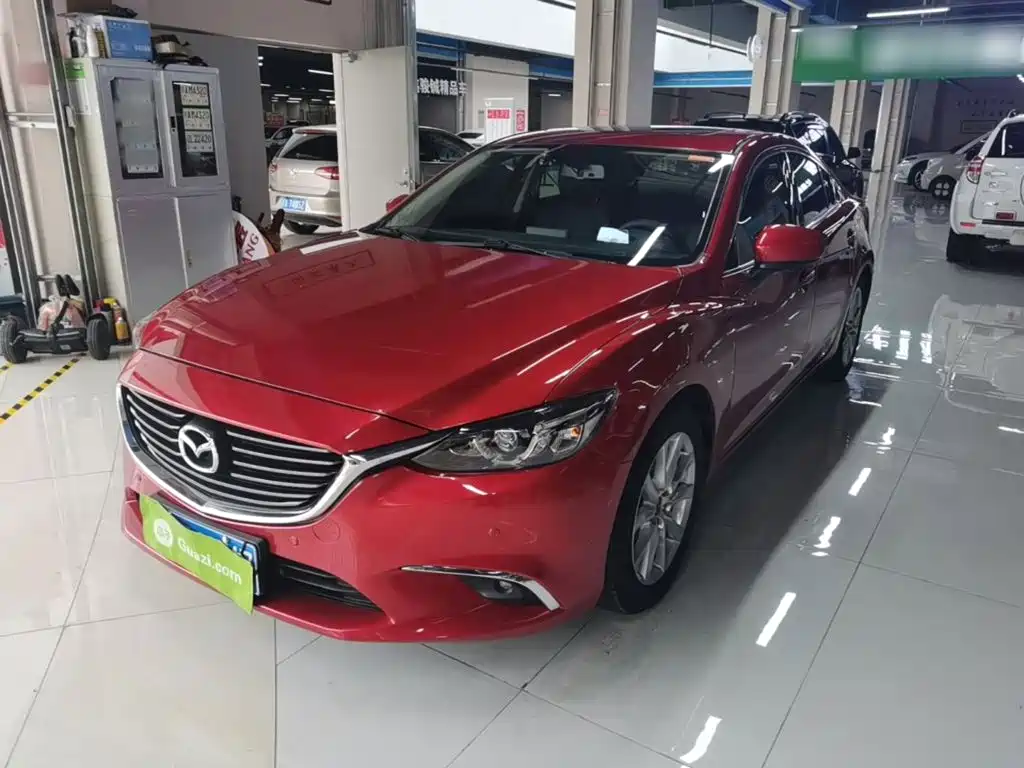 Photo 2 - Mazda Atenza
