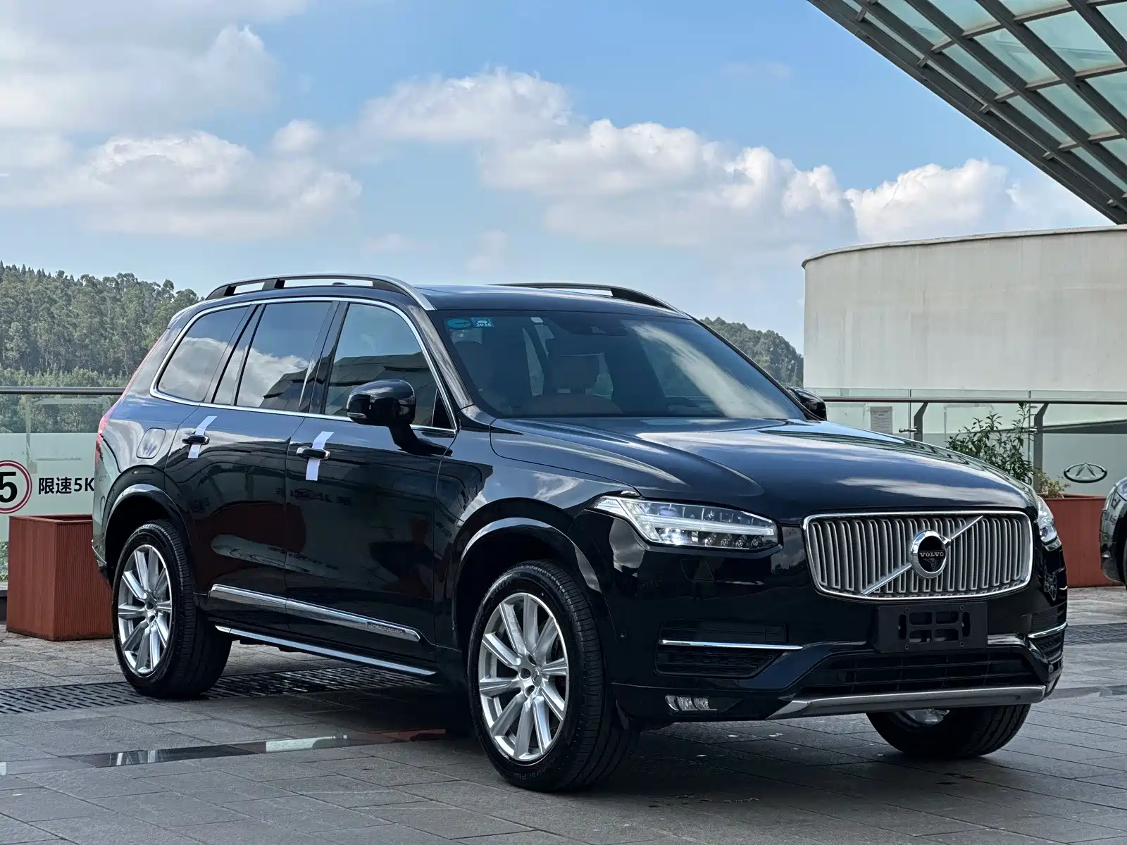Фото 3 - Volvo XC90