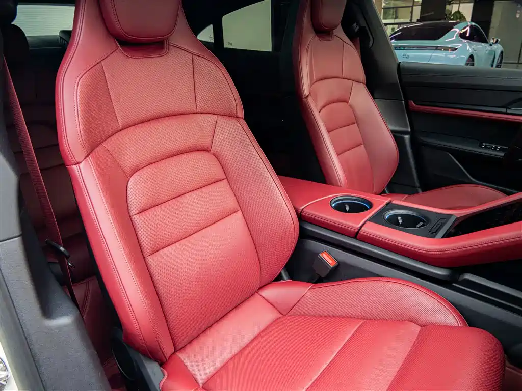 Porsche Taycan 2022 Facelift Taycan фото 20