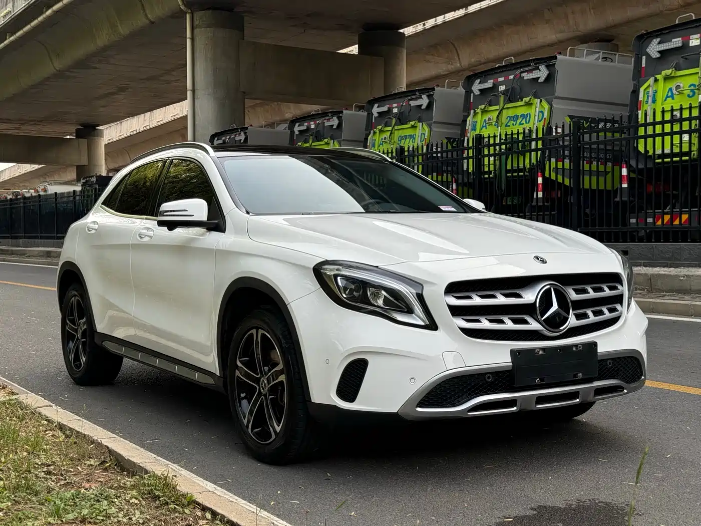 Mercedes-Benz GLA 2018 GLA 200 Fashion фото 3
