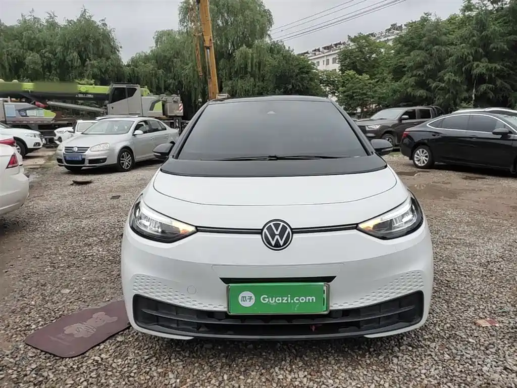 Volkswagen ID.3 2024 Outstanding Edition фото 3