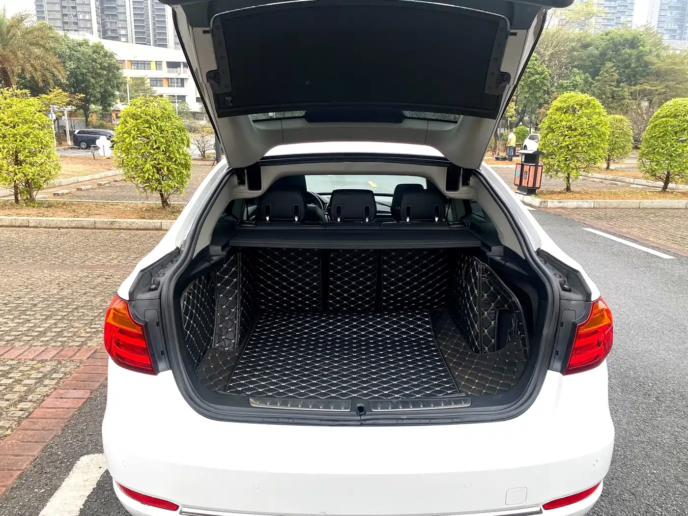BMW 3 Series GT 2014 328i Design Package фото 9