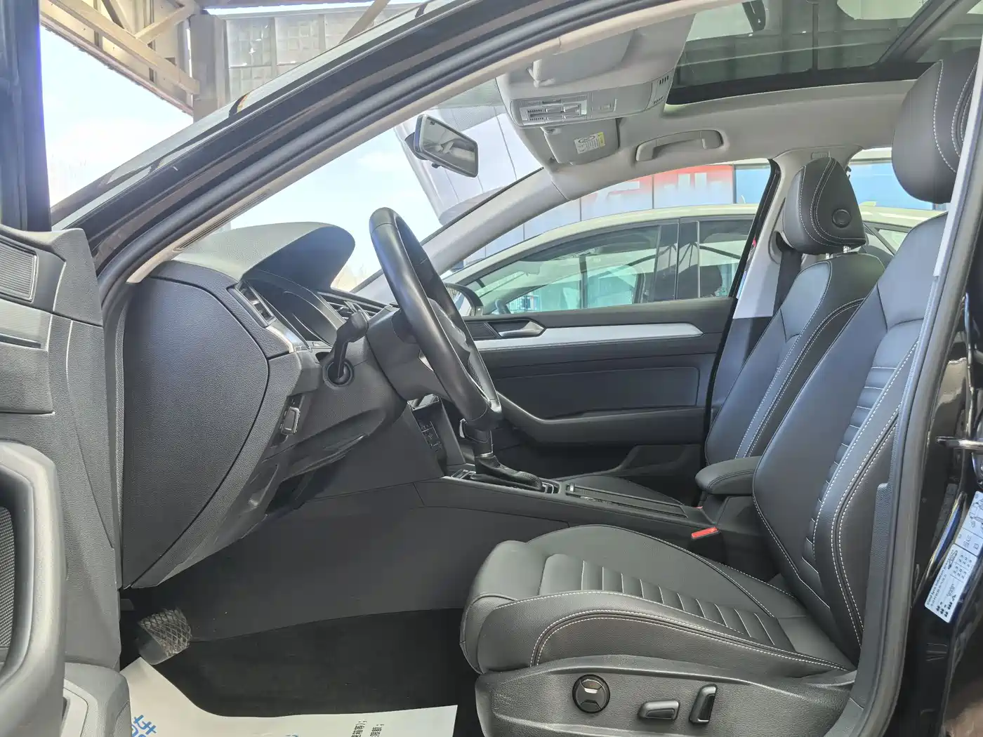 Volkswagen Magotan 2020 280TSI DSG Leading фото 5