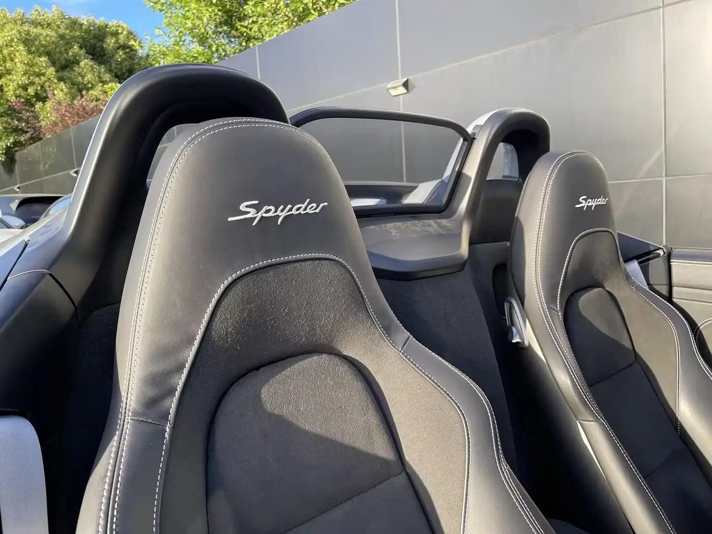 Porsche 718 2022 Spyder 2.0T фото 14