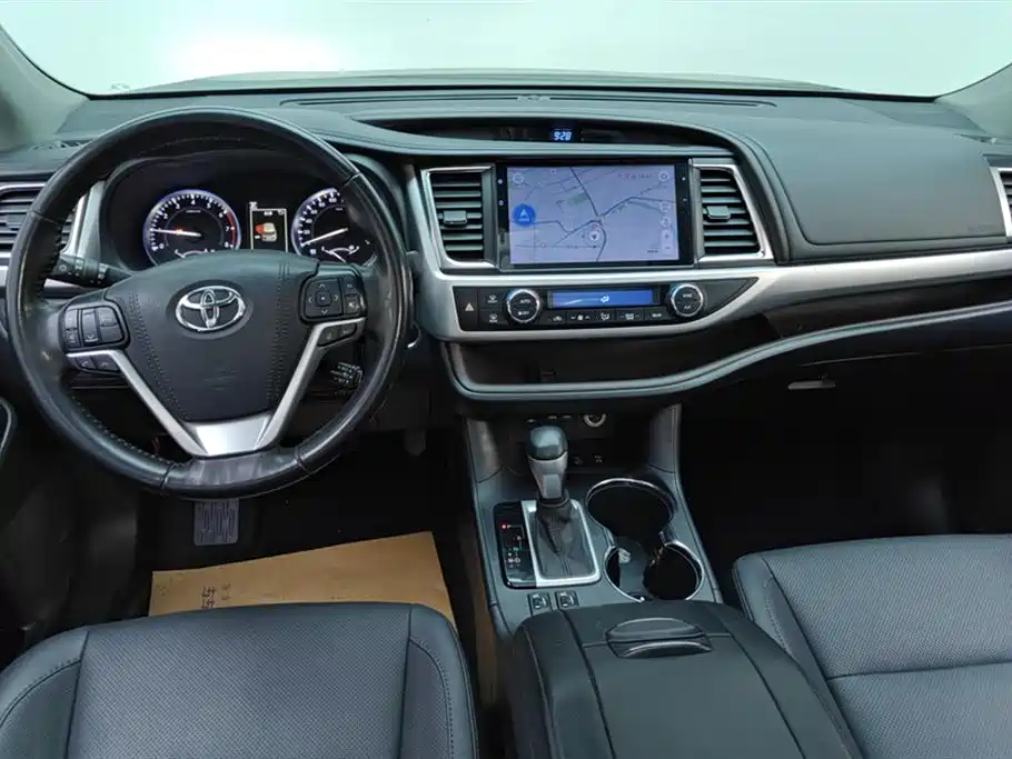 Toyota Highlander 2021 2.0T AWD Luxury 7-Seater фото 12