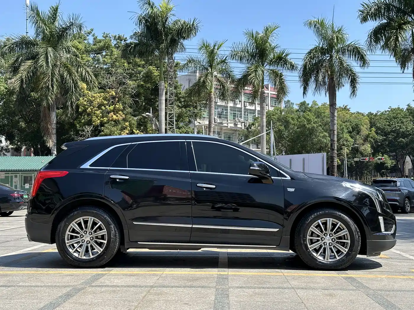 Cadillac XT5 2018 28T 4WD Luxury фото 4