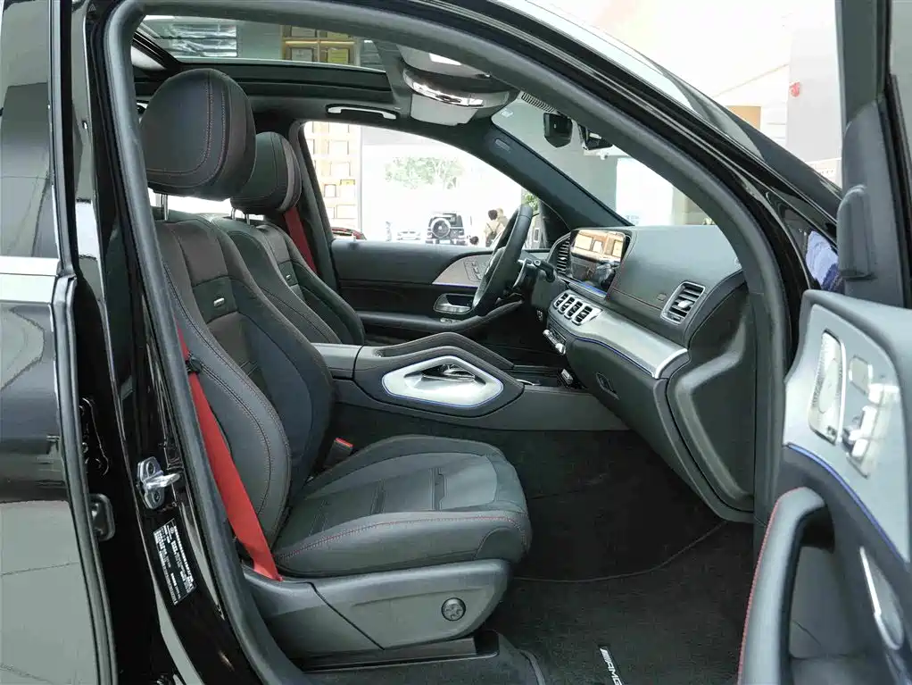 Mercedes-Benz GLE AMG 2026 2025 Facelift AMG GLE 53 4MATIC+
