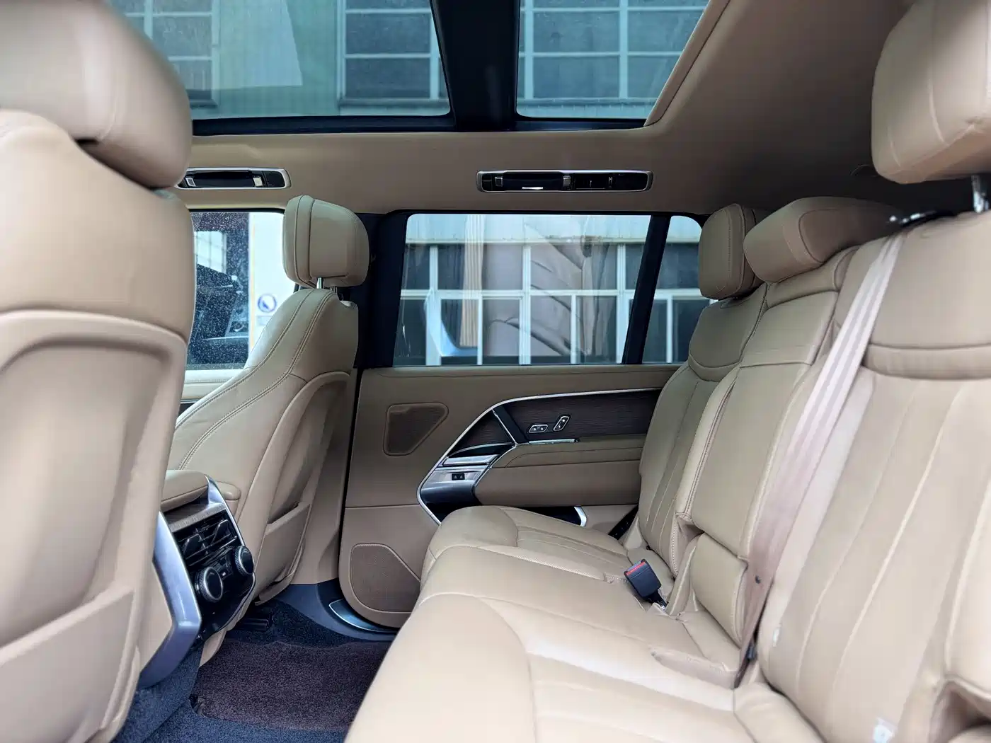 LAND ROVER RANGE ROVER