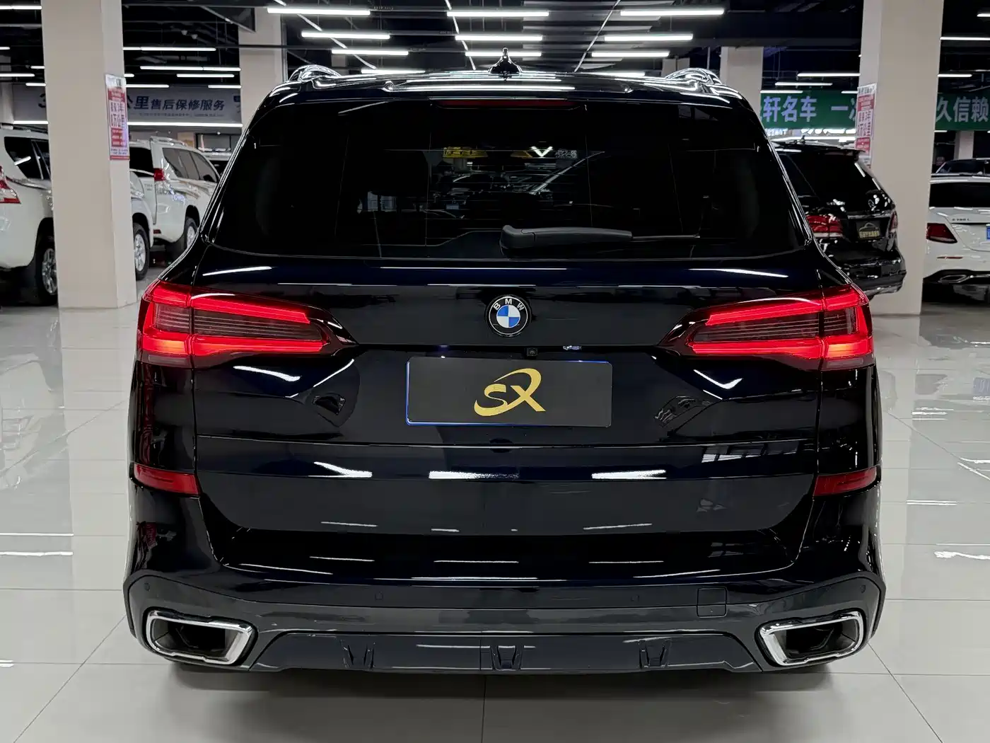 BMW X5 2022 xDrive 30Li Premium M Sport Package фото 5