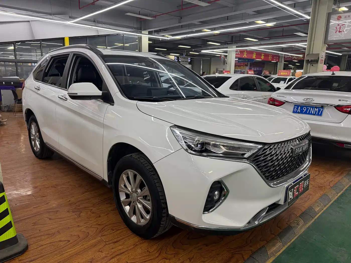 Haval M6 2021 PLUS 1.5T DCT Luxury Smart Connect фото 3
