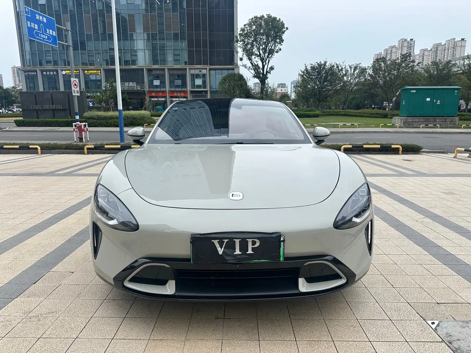 Фото 1 - Xiaomi SU7