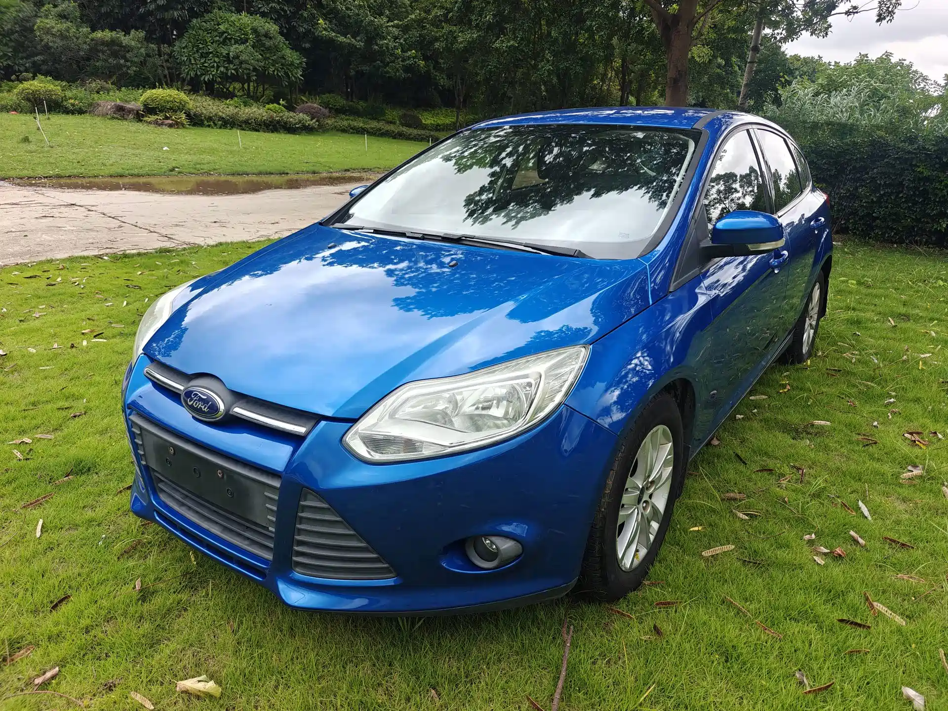 Фото 1 - Ford Focus