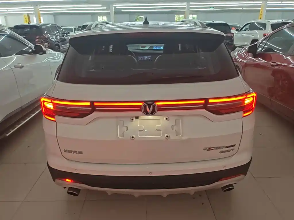 Changan CS35 PLUS 2019 2019 1.4T DCT Smart Blue Whale Edition