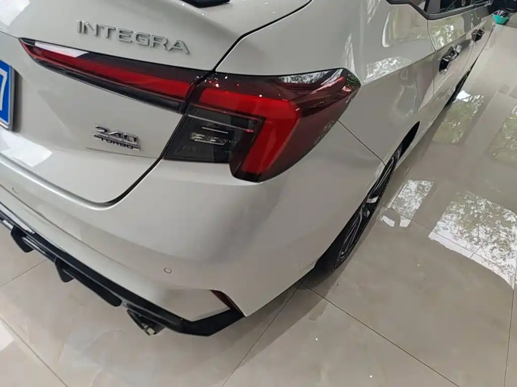 Honda Integra 2025 2023 240TURBO CVT Tech Edition