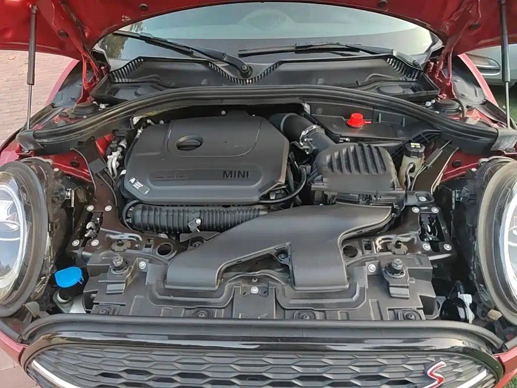 Фото 20 - MINI CLUBMAN