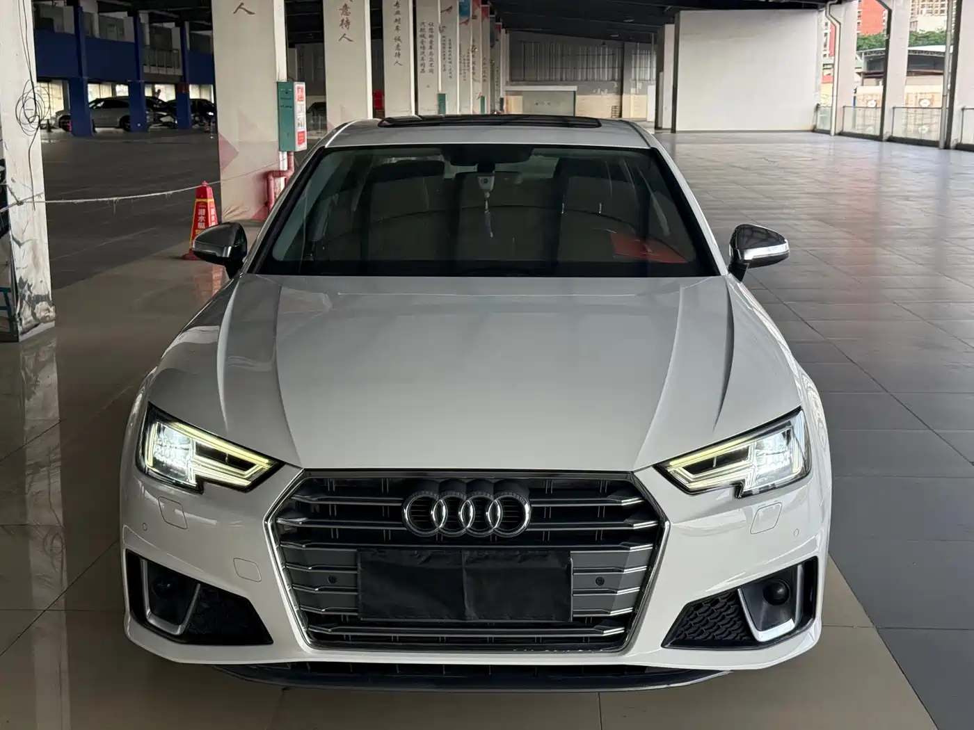 Audi A4L 2019 40 TFSI Fashion (China V) фото 2