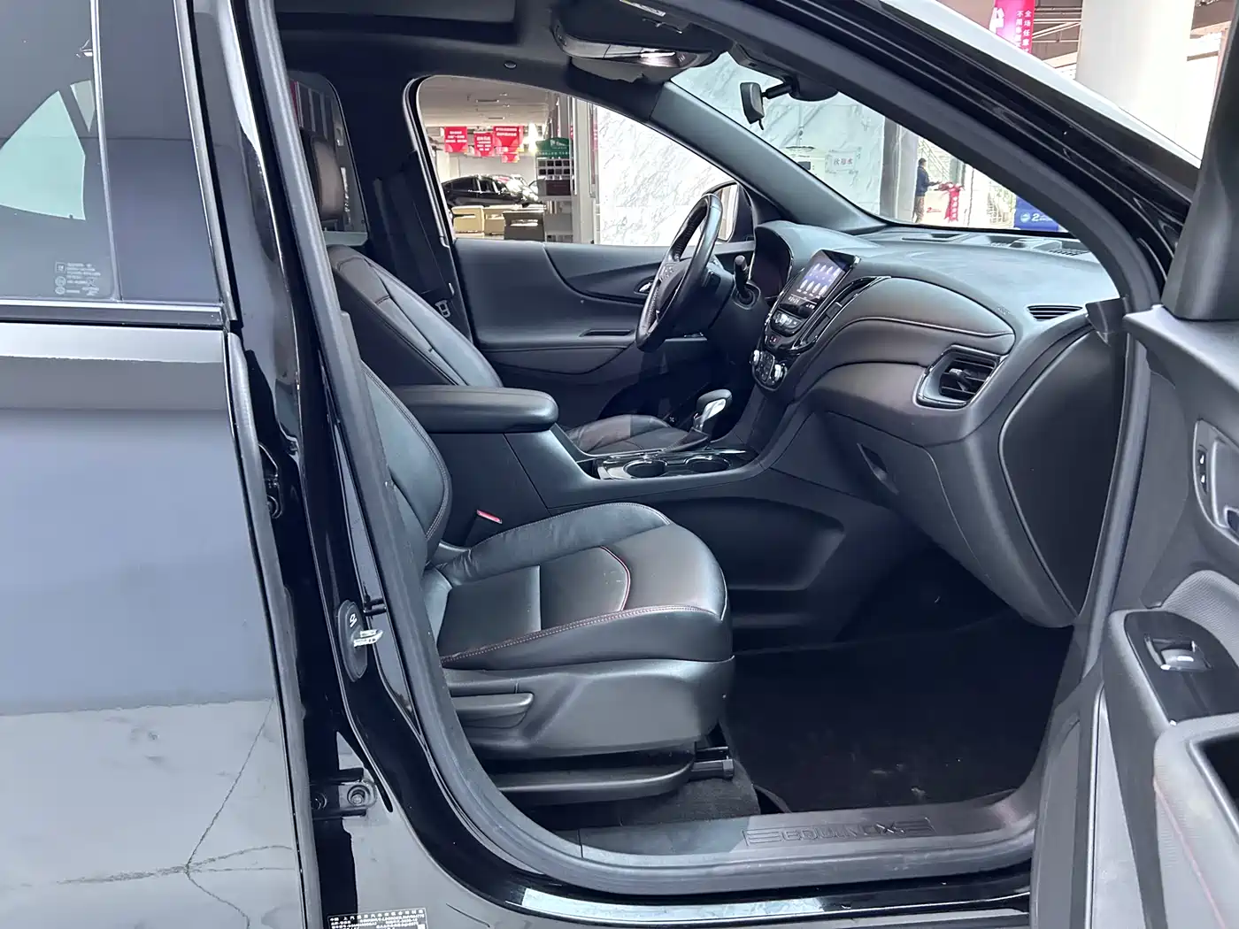 Chevrolet Equinox 2021 550T RS Smart Tuojie Edition фото 10