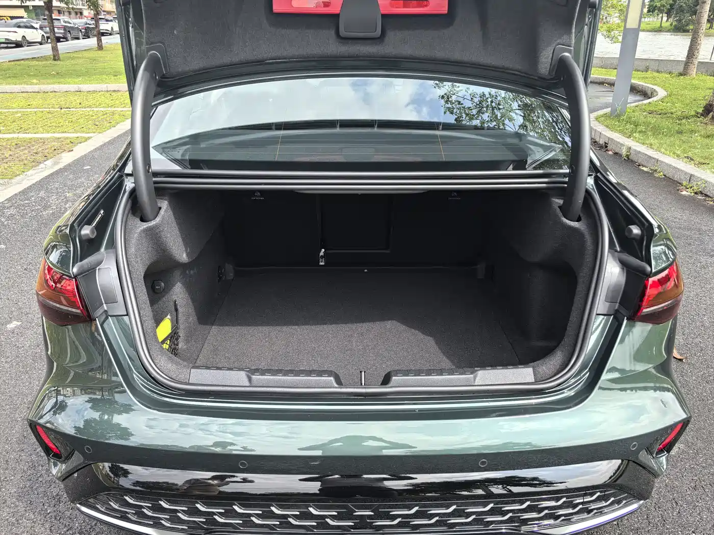 Audi A3 2025 A3L Limousine 35TFSI Flying Premium фото 8