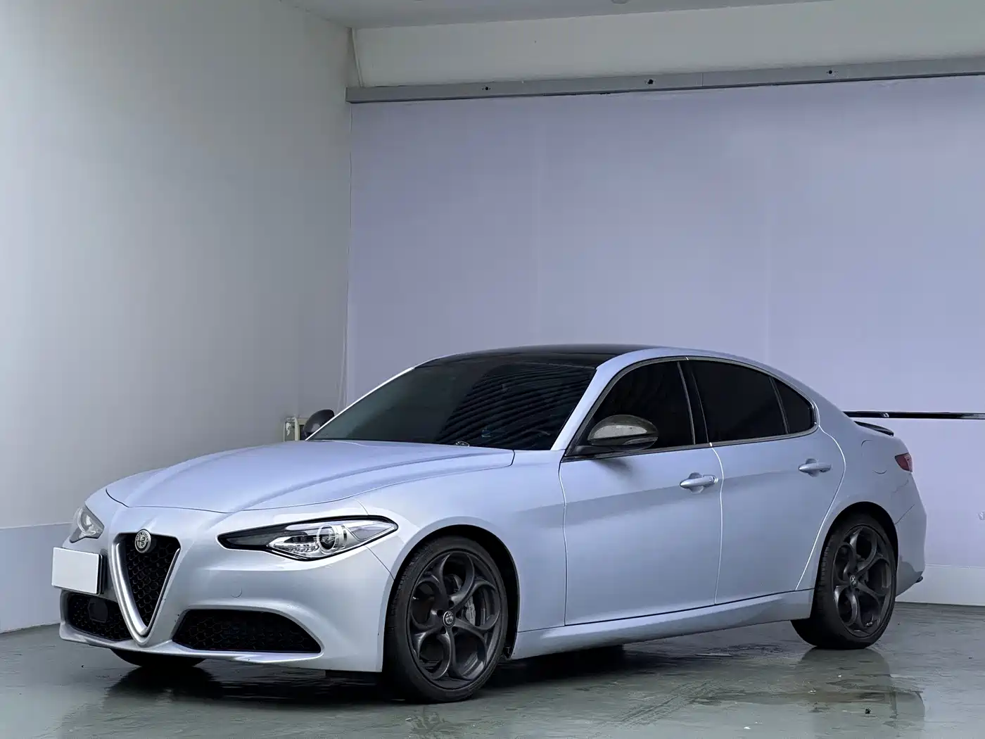 Alfa Romeo Giulia 2022 2021 2.0T 280HP Luxury