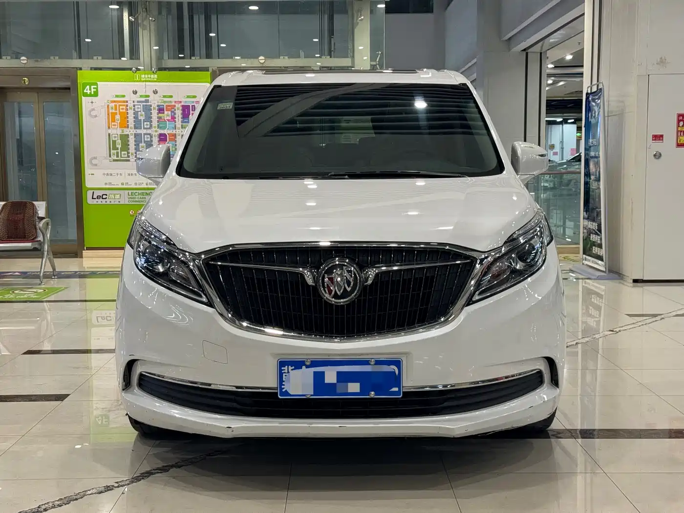 Buick GL8 2017 ES 28T Comfort Type China V фото 2