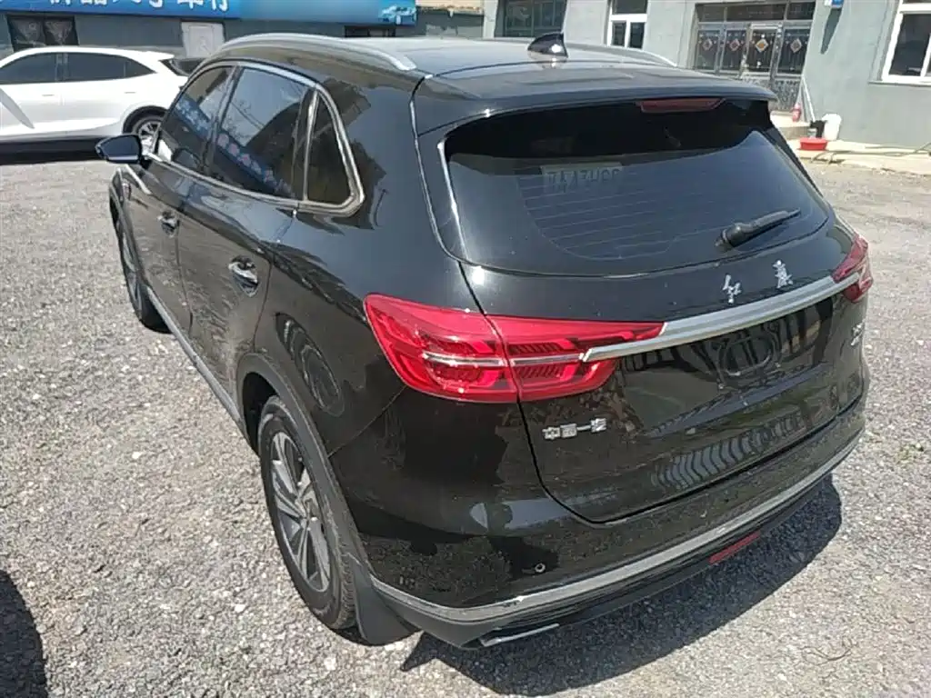 Hongqi HS5 2019 2.0T Smart Connect Enjoy Edition фото 5