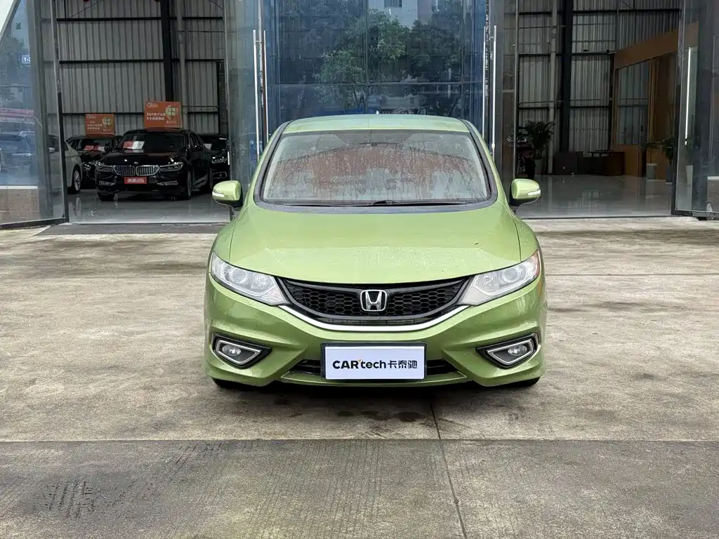Honda Jade 2014 2013 1.8L Automatic Comfort Edition 5-seater
